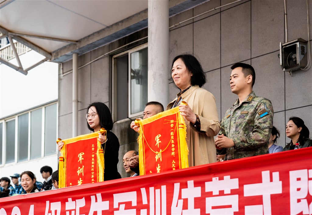 先進(jìn)二級學(xué)院.jpg